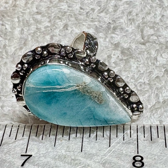 Elegant Sterling Silver and genuine Larimar Teardrop Ring - Picture 7 of 10